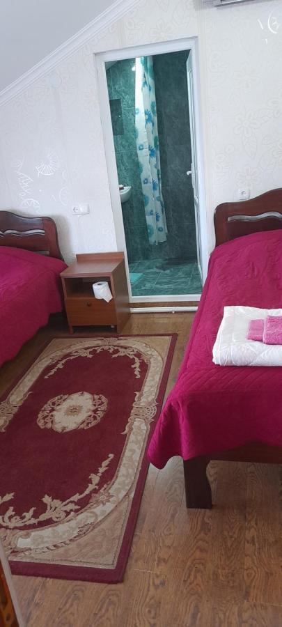 Nona Guest House Shilda Luaran gambar