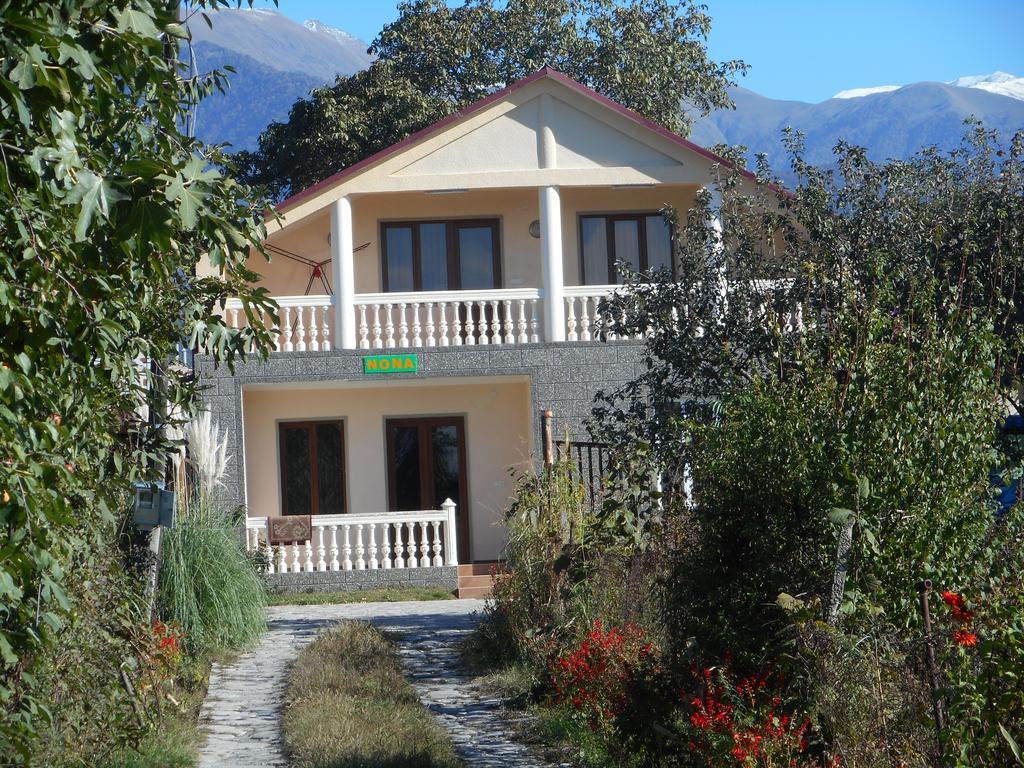 Nona Guest House Shilda Luaran gambar