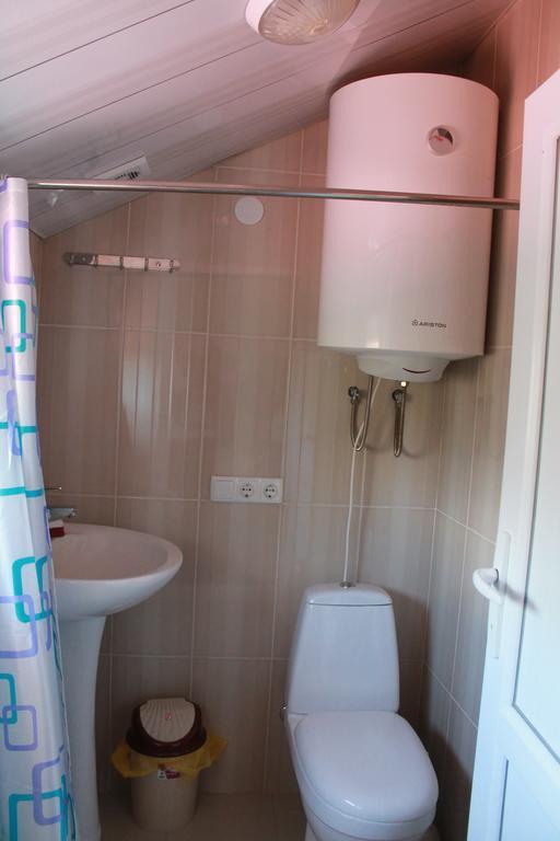 Nona Guest House Shilda Luaran gambar