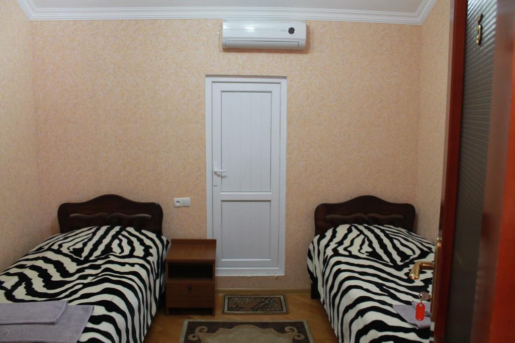 Nona Guest House Shilda Luaran gambar